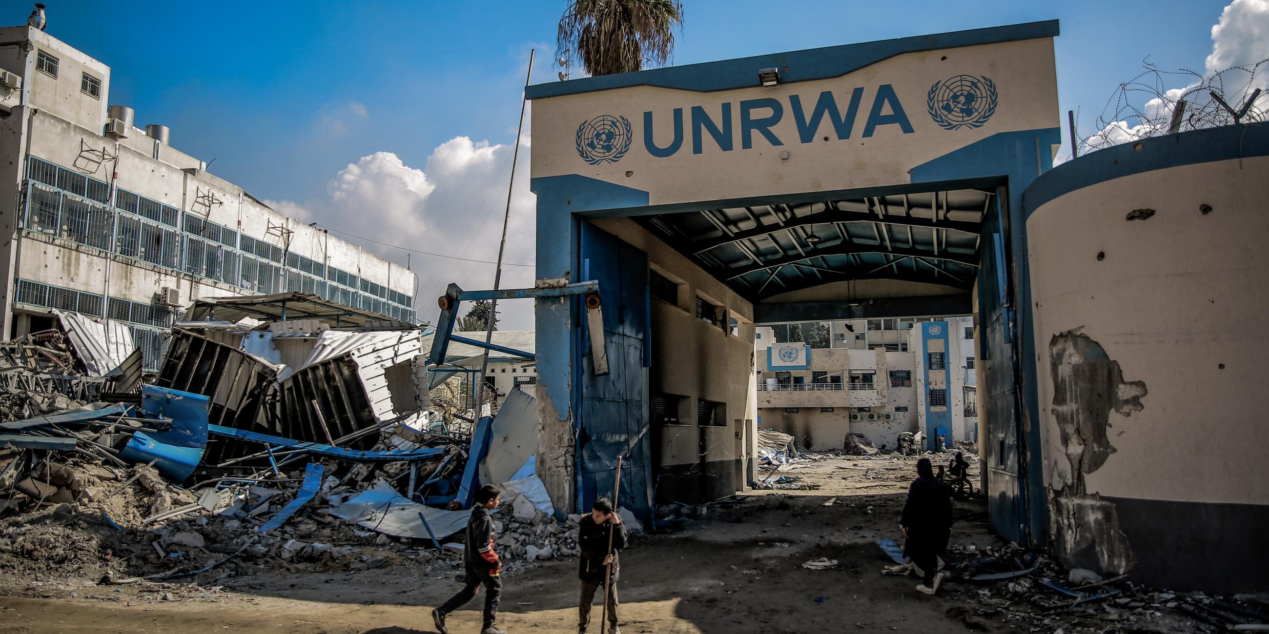 Das Gebäude des UNRWA in Gaza-Stadt liegt in Trümmern.