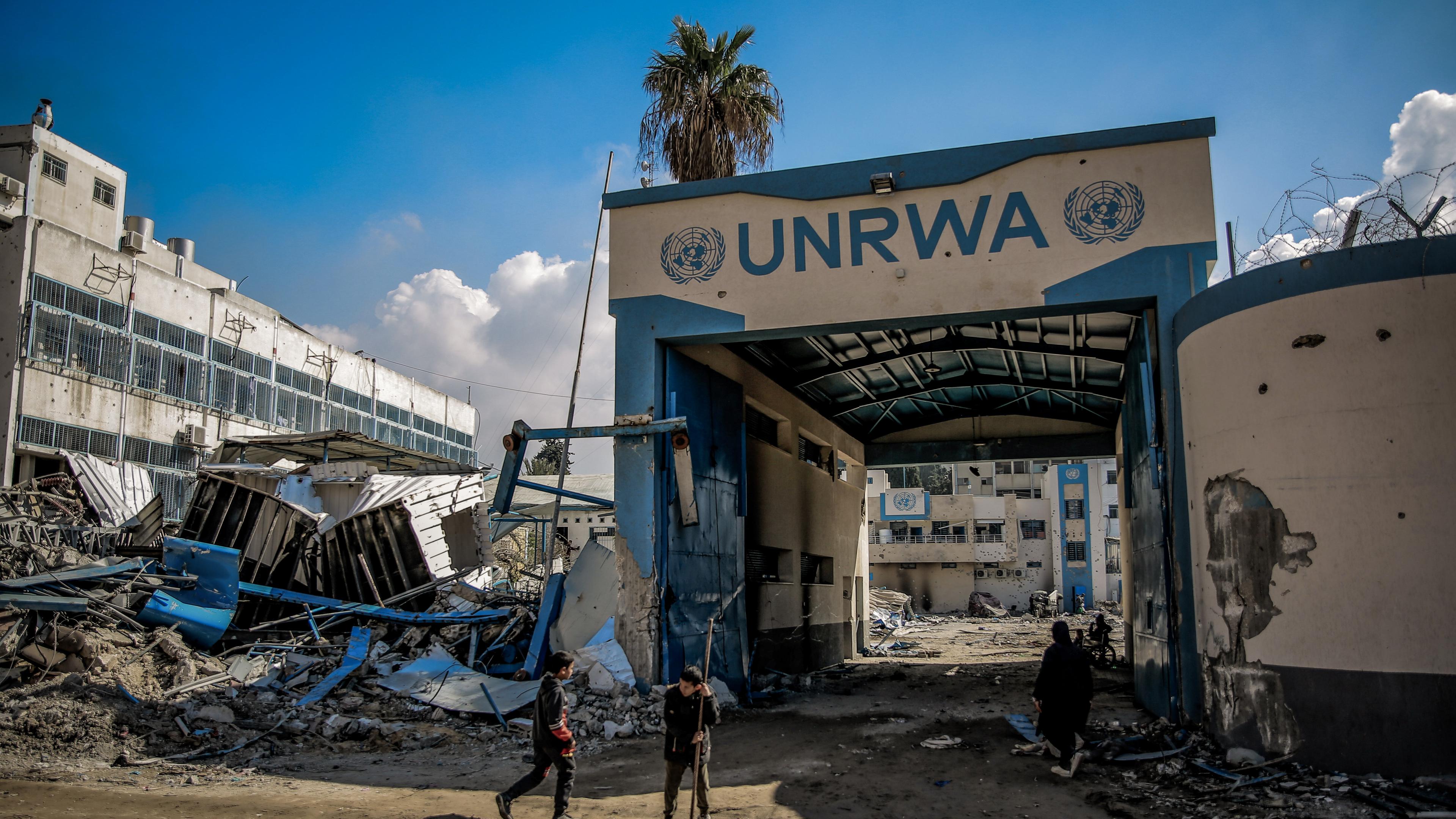 Das Gebäude des UNRWA in Gaza-Stadt liegt in Trümmern.