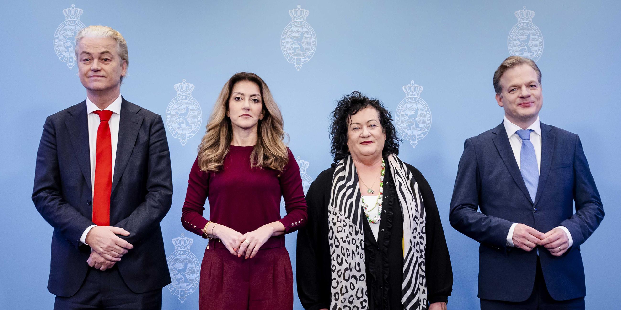 Gert Wilders und seine Koaltion bei der Pressekonferenz mit Dilan Yesilgoz, Caroline van der Plas, Pieter Omtzigt