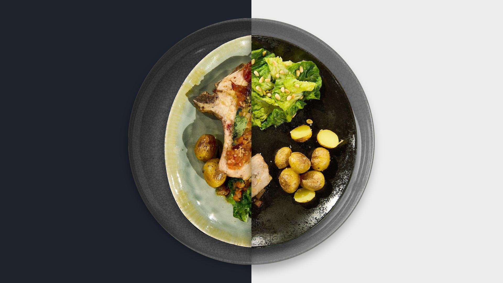 Gefülltes Kotelett vom Iberico-Schwein mit Röstkartoffeln und Romana-Salatherzen