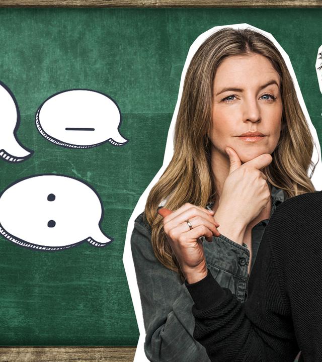 Tim und Jennie vor einer Schultafel mit Gender-Zeichen