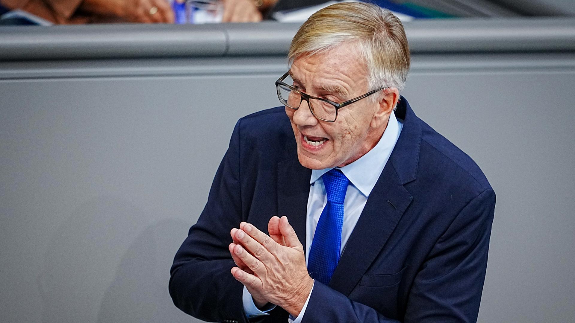 Dietmar Bartsch bei der Generaldebatte im Bundestag in Berlin am 23.11.2022