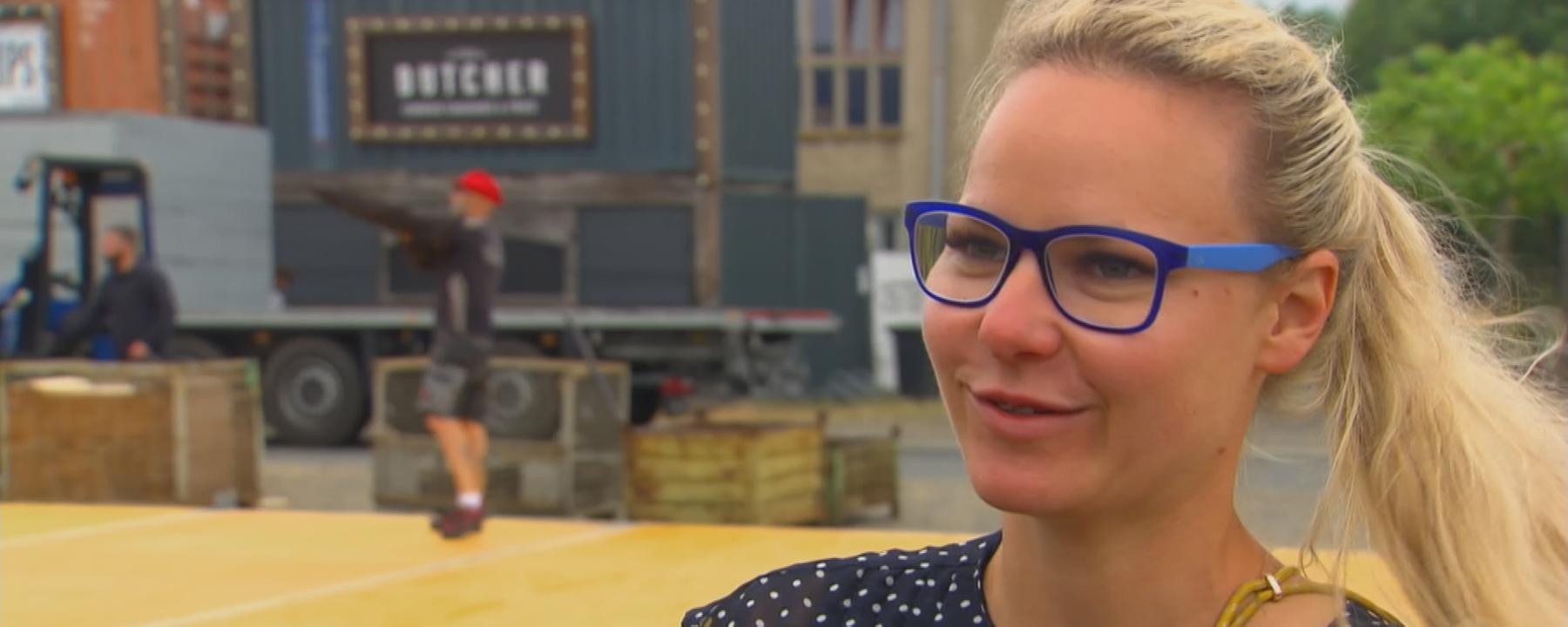 Janine - Generation Merkel