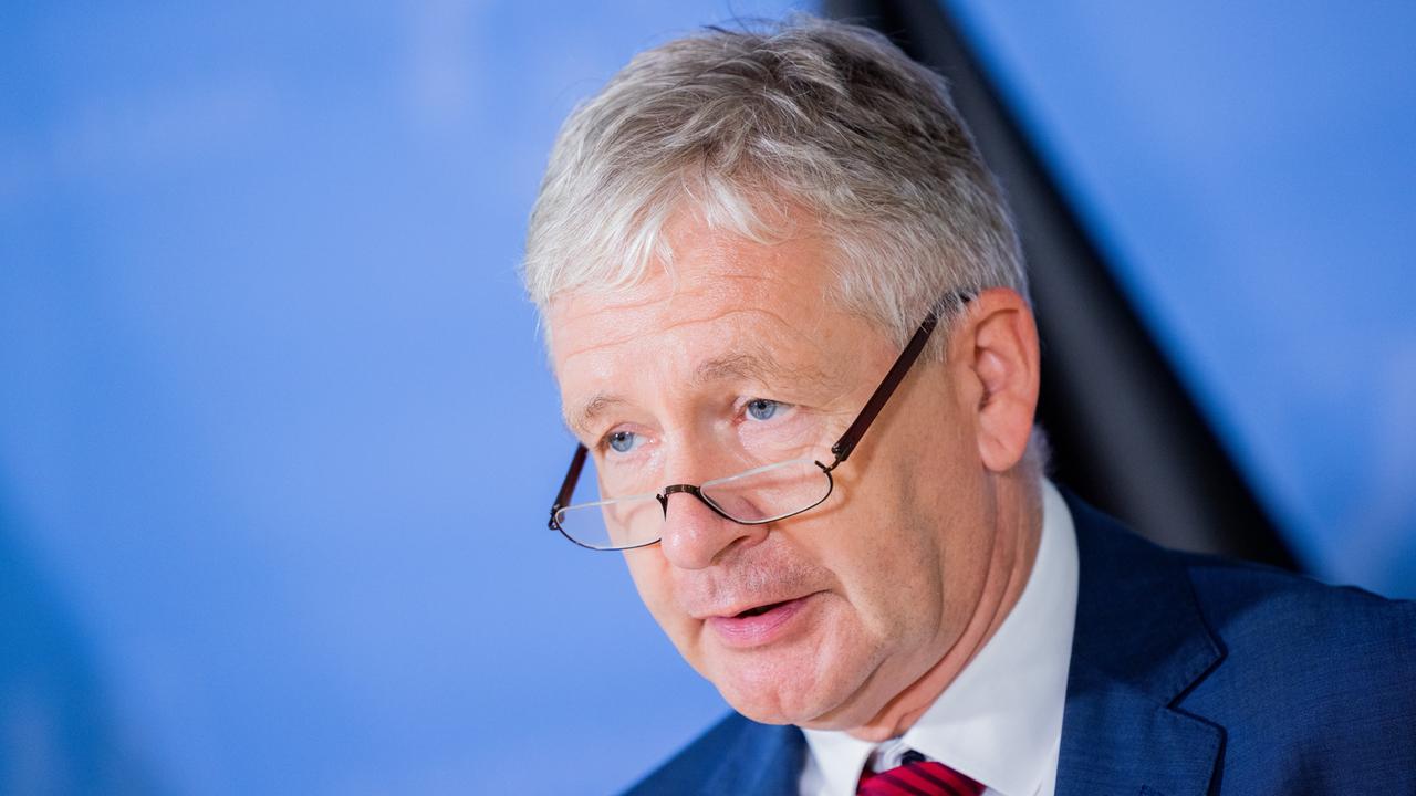 Marx: Kontaktbeschränkungen auch für Geimpfte