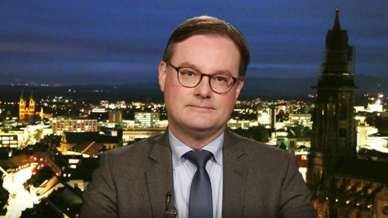 Standbild: Gespräch mit Jörn Leonhard