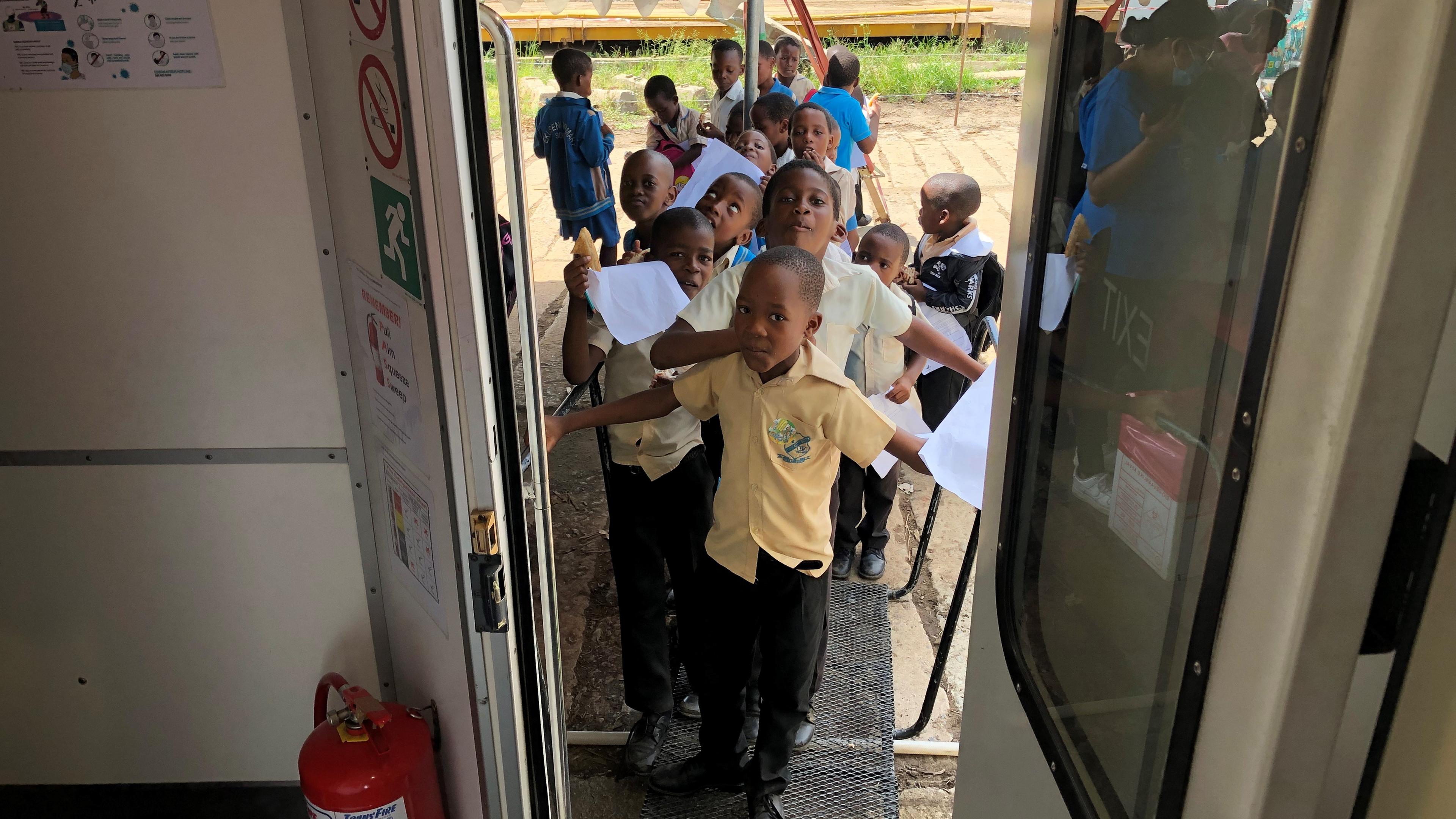 Gesundheitszug Phelophepa