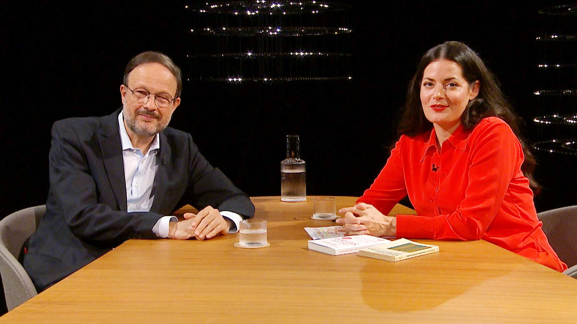 Palliativmediziner Gian Domenico Borasio und Moderatorin Olivia Röllin