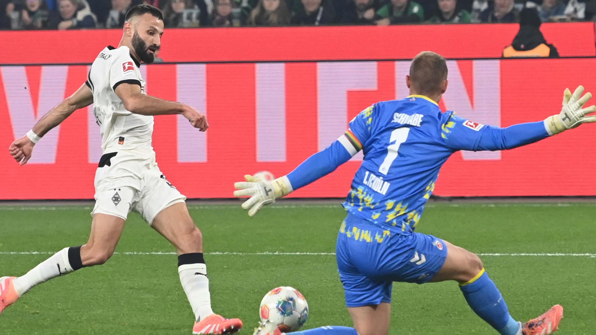 Franck Honorat und Marvin Schwäbe in Mönchengladbach am 08.11.25