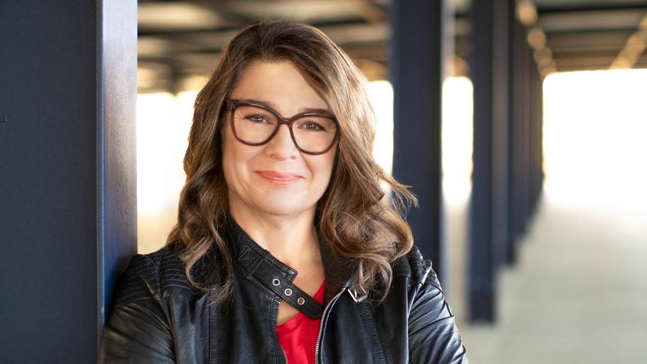 Porträt der ZDF-Gleichstellungsbeauftragten Stephanie Keppler