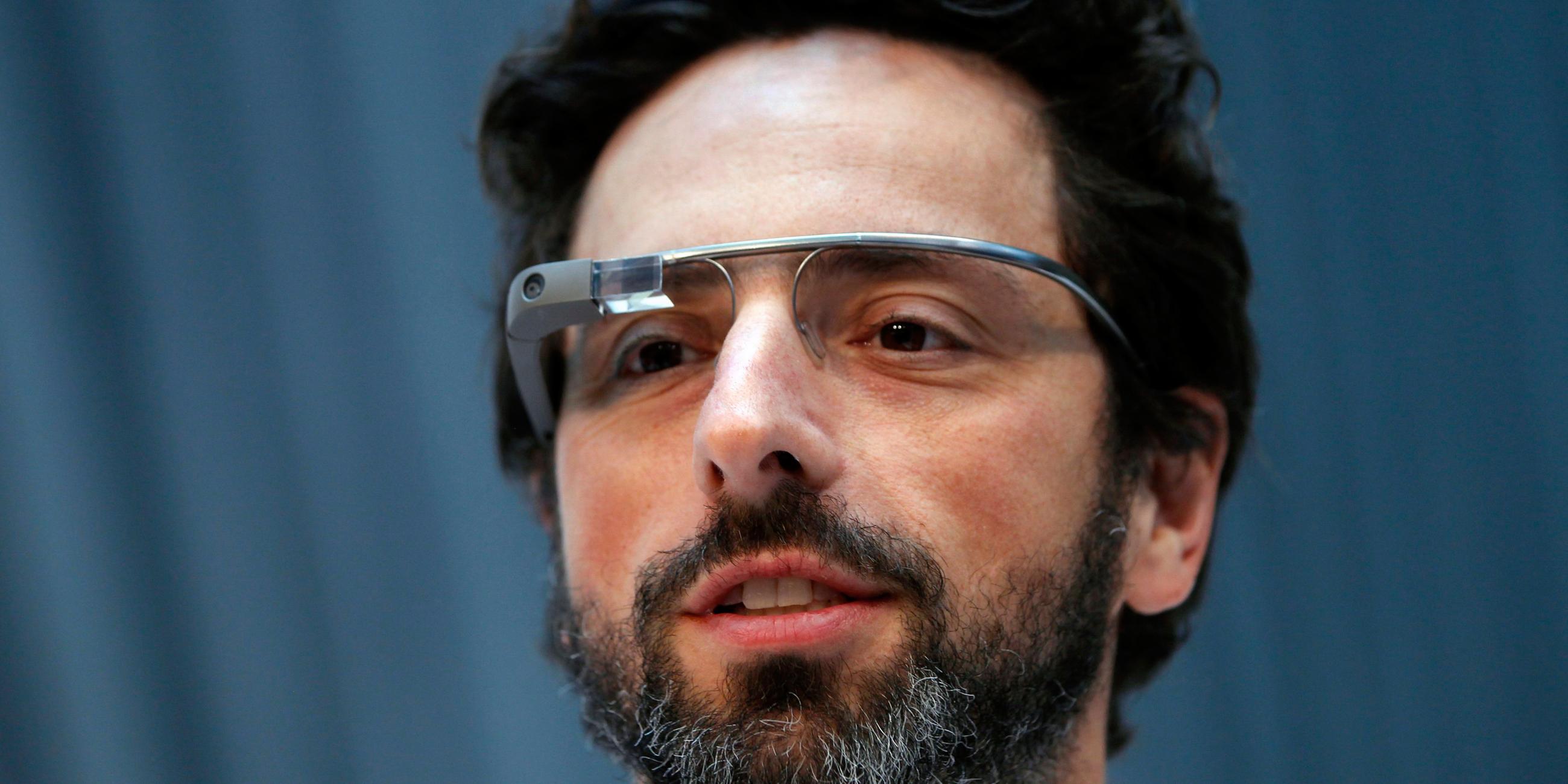 Archiv: Gründer Sergey Brin mit Goggle-Brille, aufgenommen am 20.02.2013 