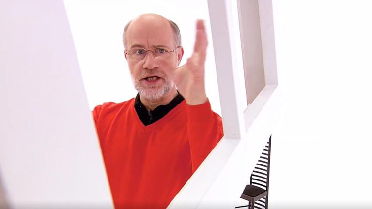 Harald  Lesch im Studio