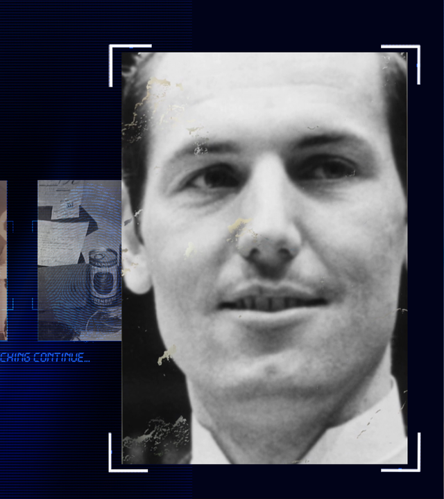 Schwarzweiß-Portrait eines Mannes, ca 40. Jahre alt. Lacht rechts an der Kamera vorbei. Das Gesicht ist bildfüllend. Links daneben: Lichtschematische Darstellung eines Fingerabdrucks.