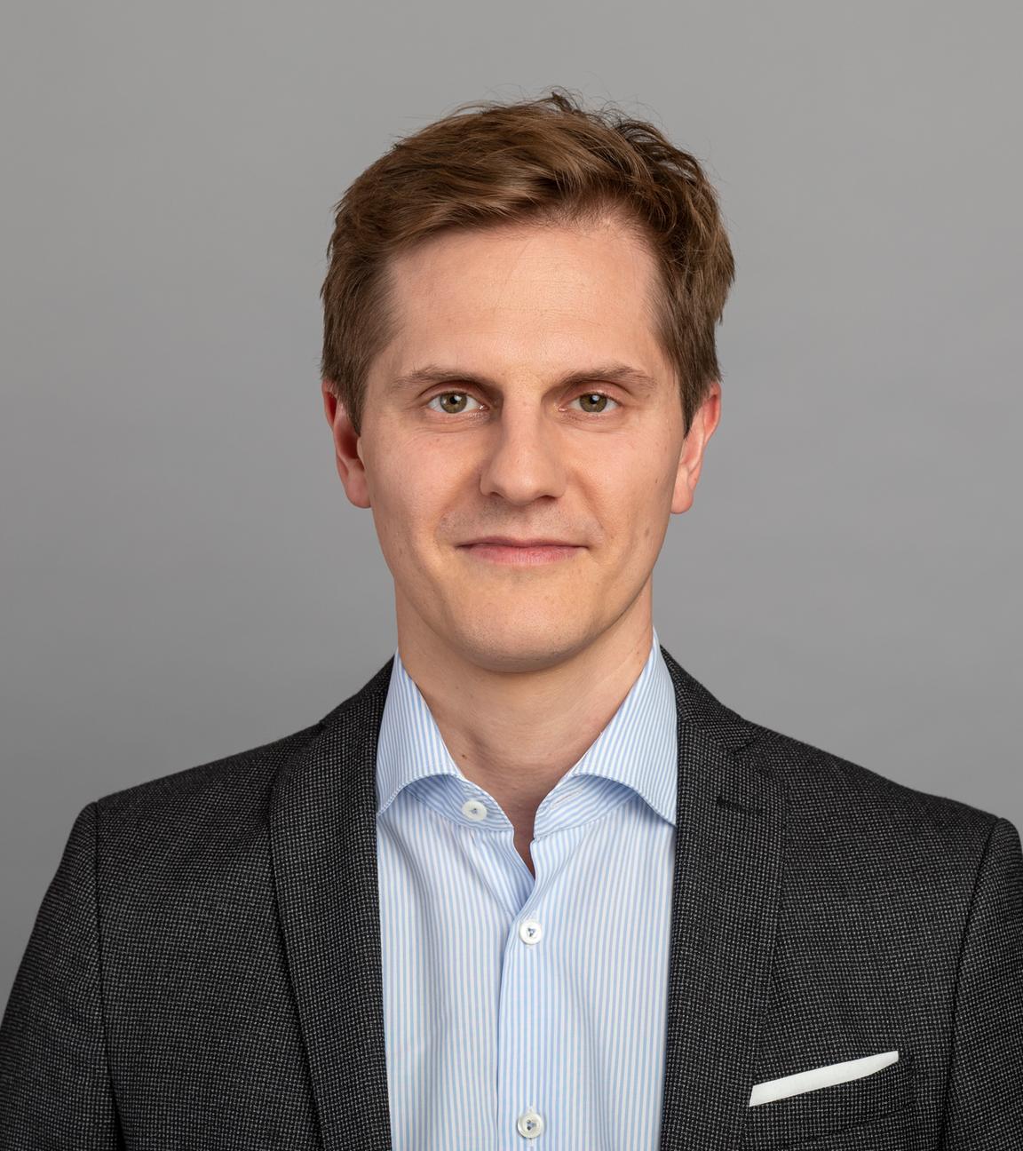 Porträt Fernsehratsmitglied Dr. Benjamin Grimm