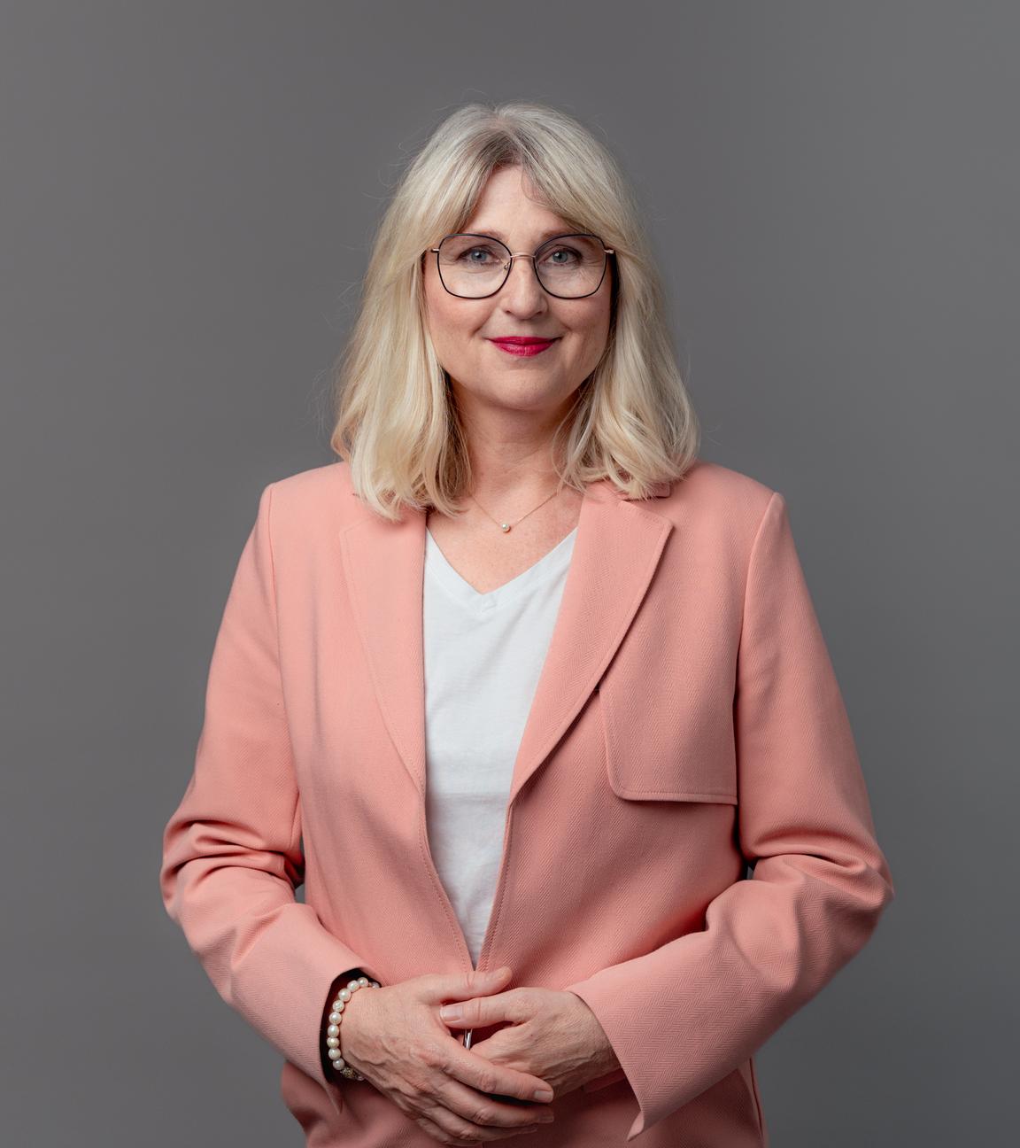 Porträt Fernsehratsmitglied Andrea Bähner