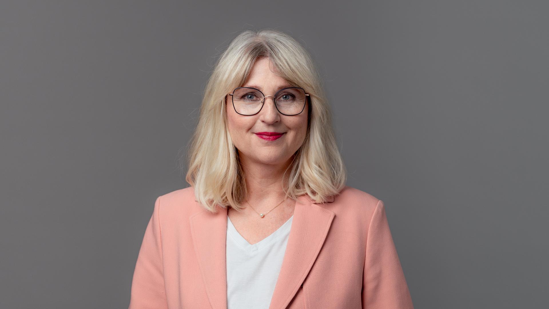 Porträt Fernsehratsmitglied Andrea Bähner