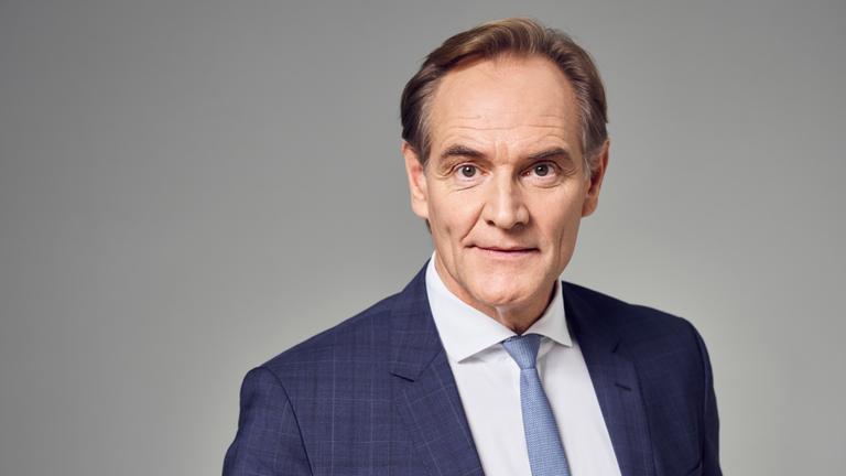 Porträt ZDF-Fernsehratsmitglied Burkhard Jung (Oberbürgermeister von Leipzig)
