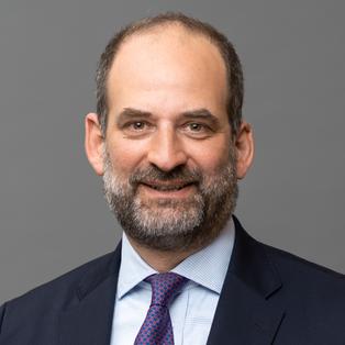Porträt ZDF-Fernsehratsmitglied Dr. Matthias Belafi