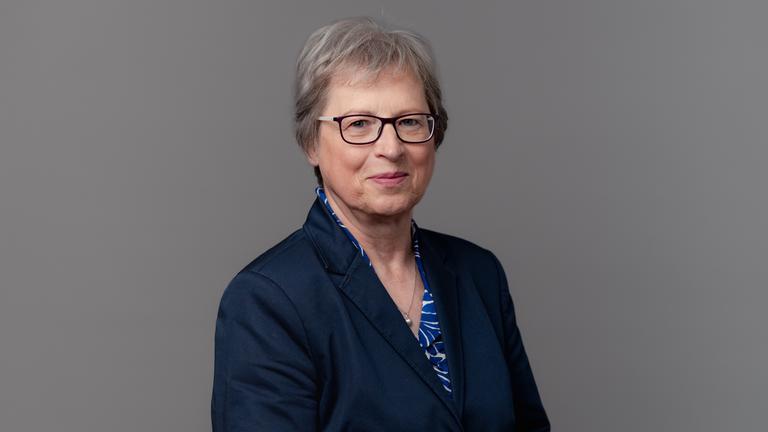 Porträt ZDF-Fernsehratsmitglied Petra Wassmann