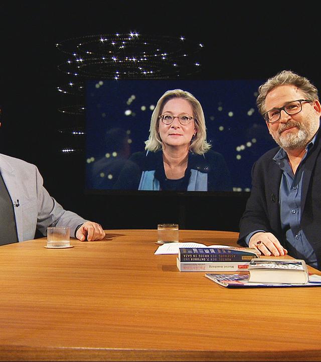 v.l. José Brunner, Politologe, Muriel Asseburg, Politologin und Moderator Wolfram Eilenberger
