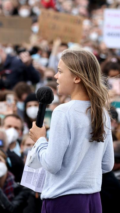 Greta Thunberg spricht bei der Klimademo in Berlin