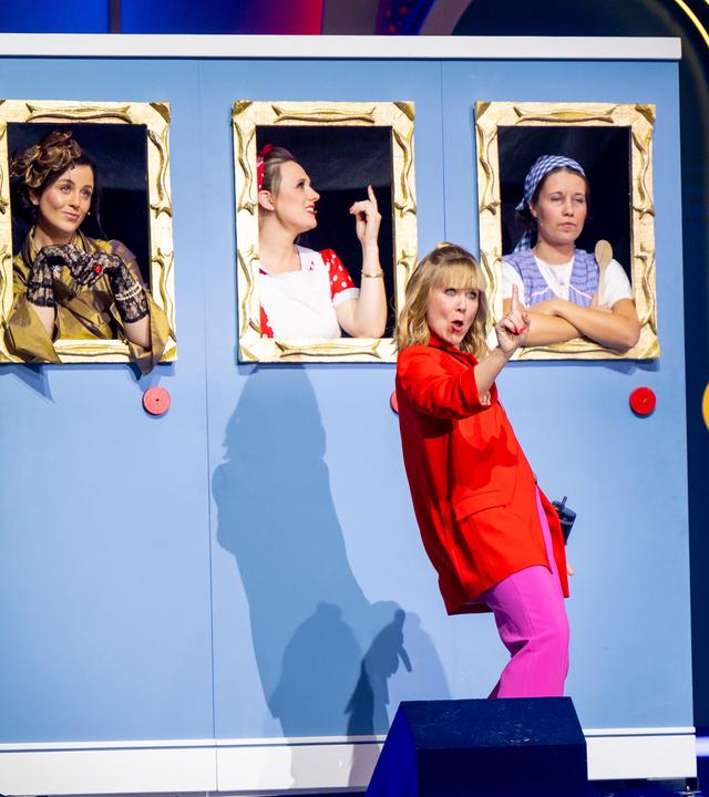 Katharina Greule, Teresa Betz, Laura Heinz und Marie Döngi bei "Mainz bleibt Mainz, wie es singt und lacht"