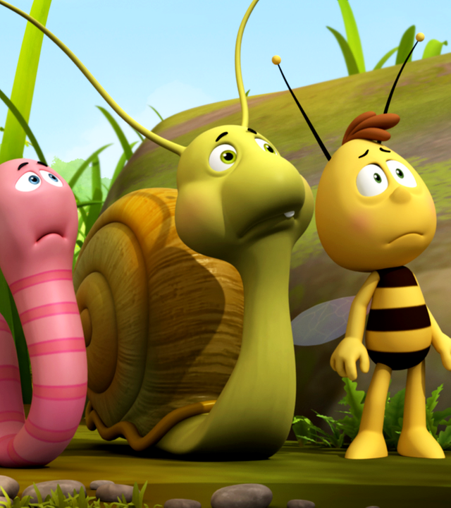 Willi, Max und Rufus betrachten einen riesigen Kuhfladen vor ihnen. Er ist deutlich größer als sie selbst.