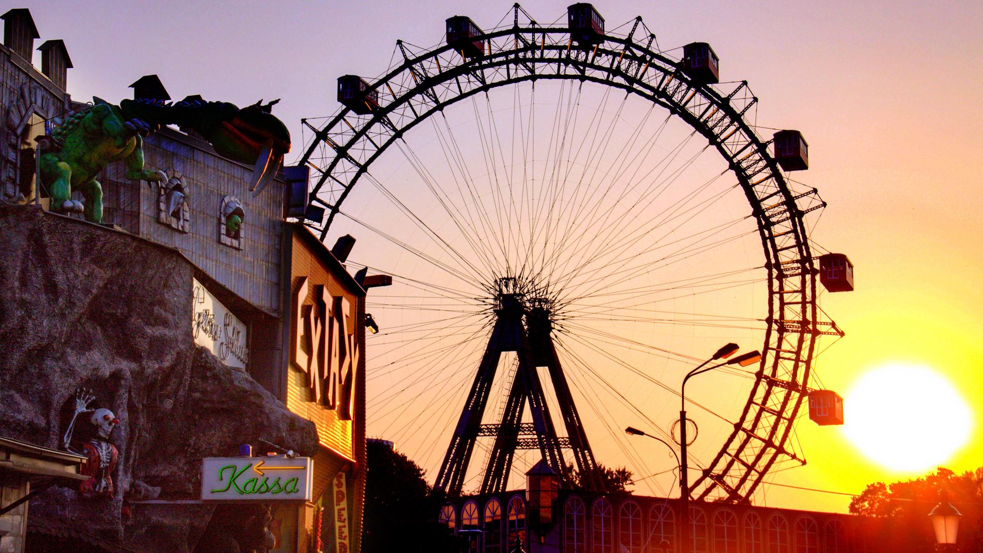 Wiener Riesenrad und Geisterbahn