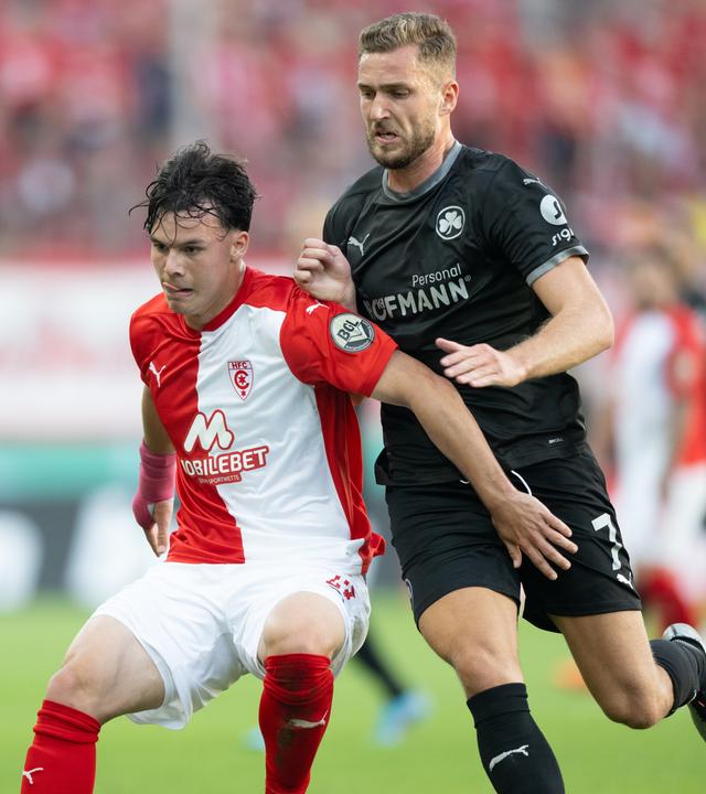 Hallescher FC - Greuther Fürth