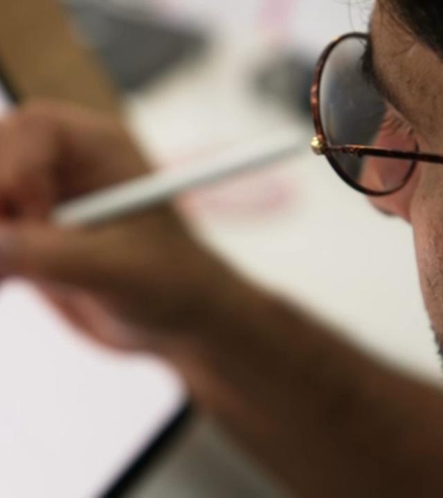 Hamed Eshrat, Graphic Novelist