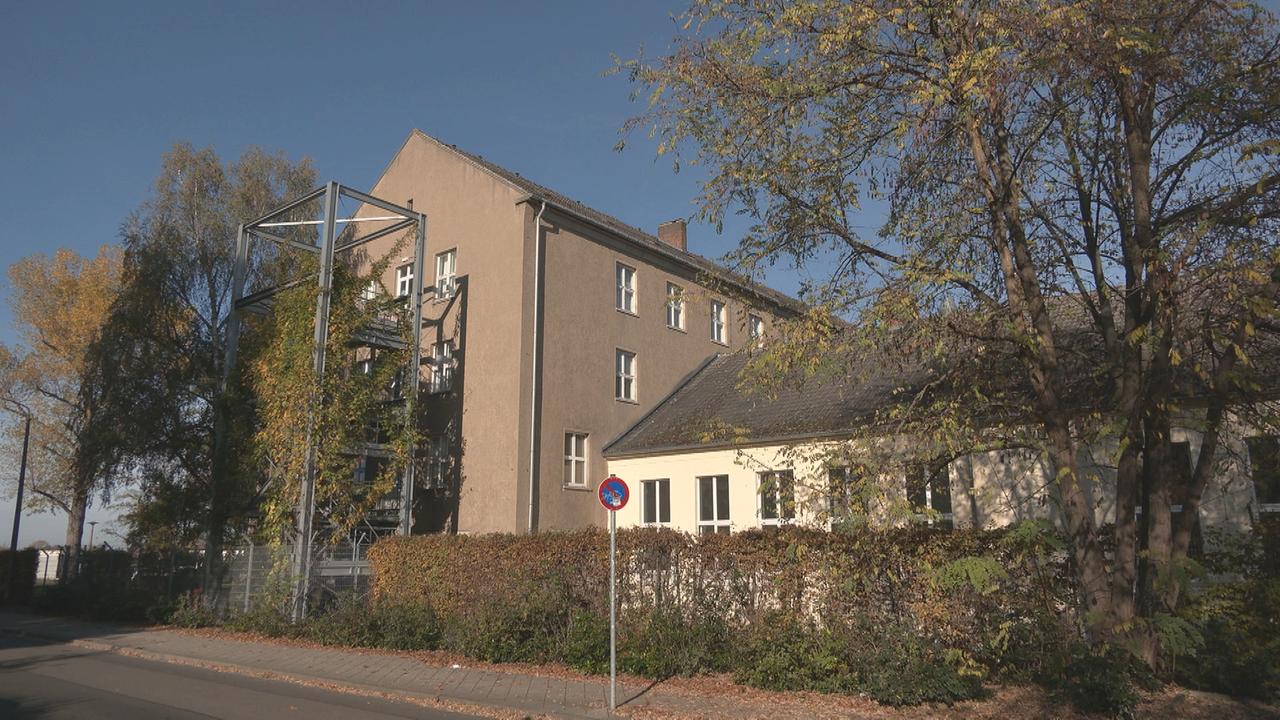 Hammer der Woche Leipzig muss Gebäude teuer zurückkaufen ZDFmediathek