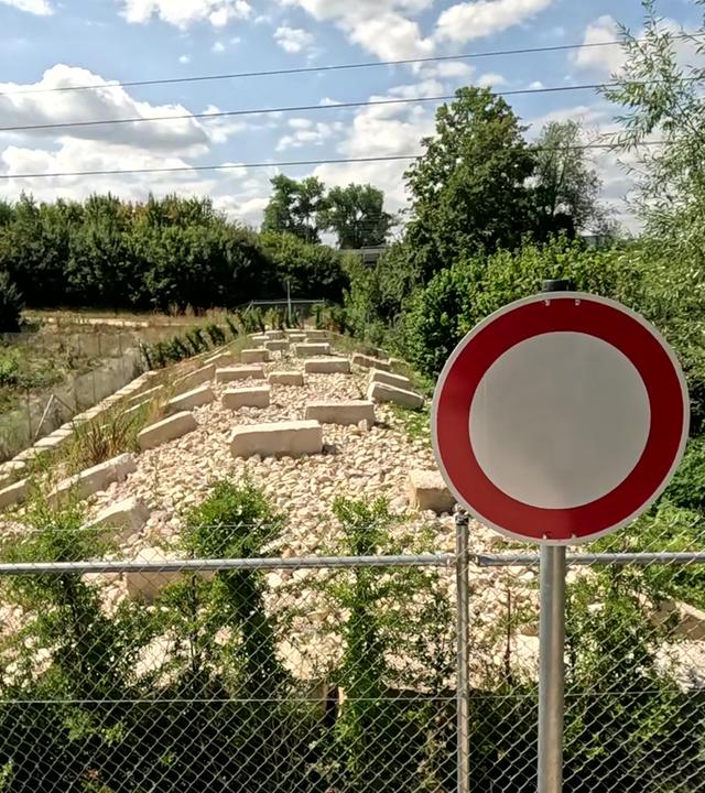 Hammer der Woche - Radweg in Wendlingen