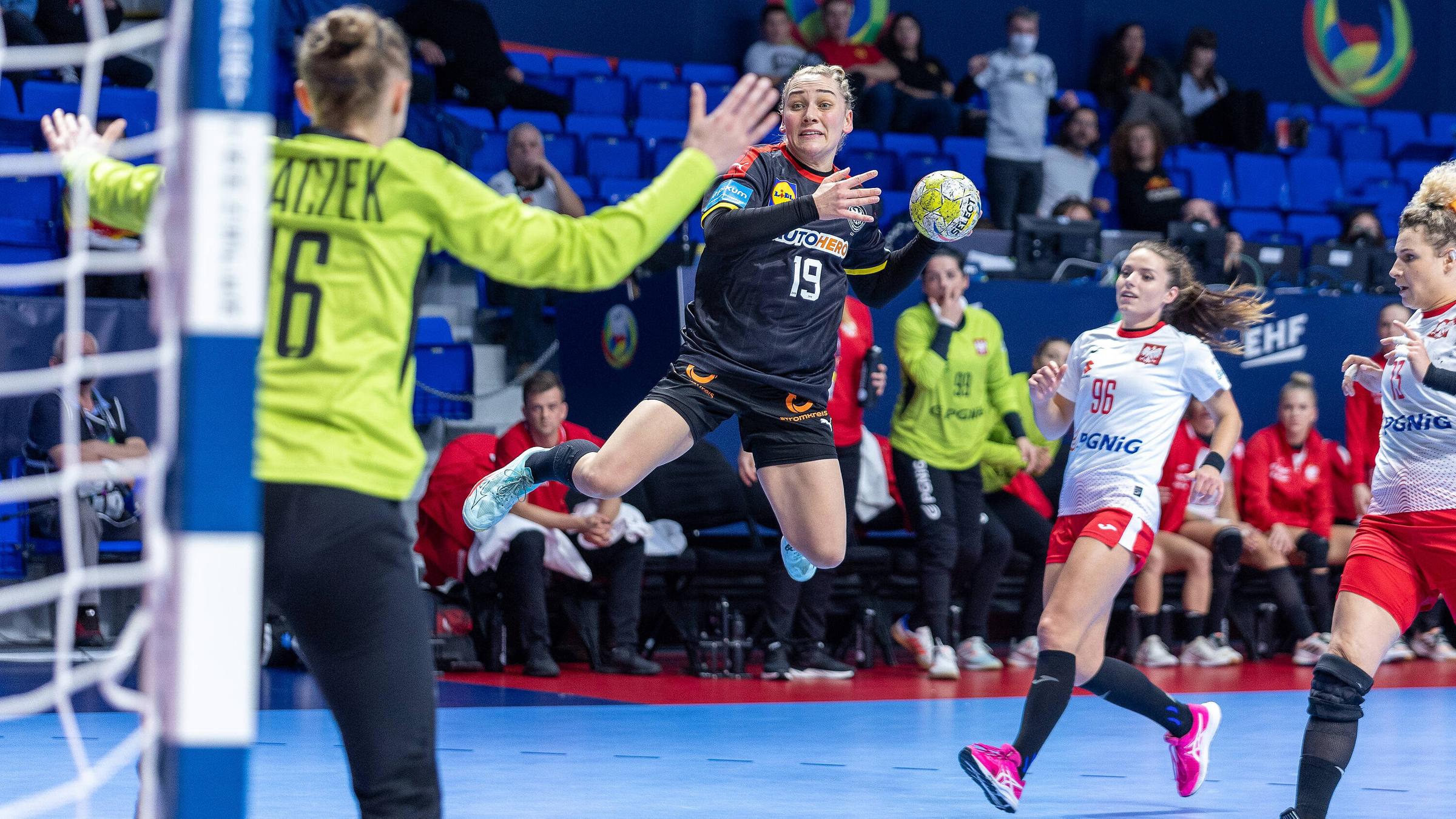 Handball-EM DHB-Frauen feiern Auftaktsieg gegen Polen