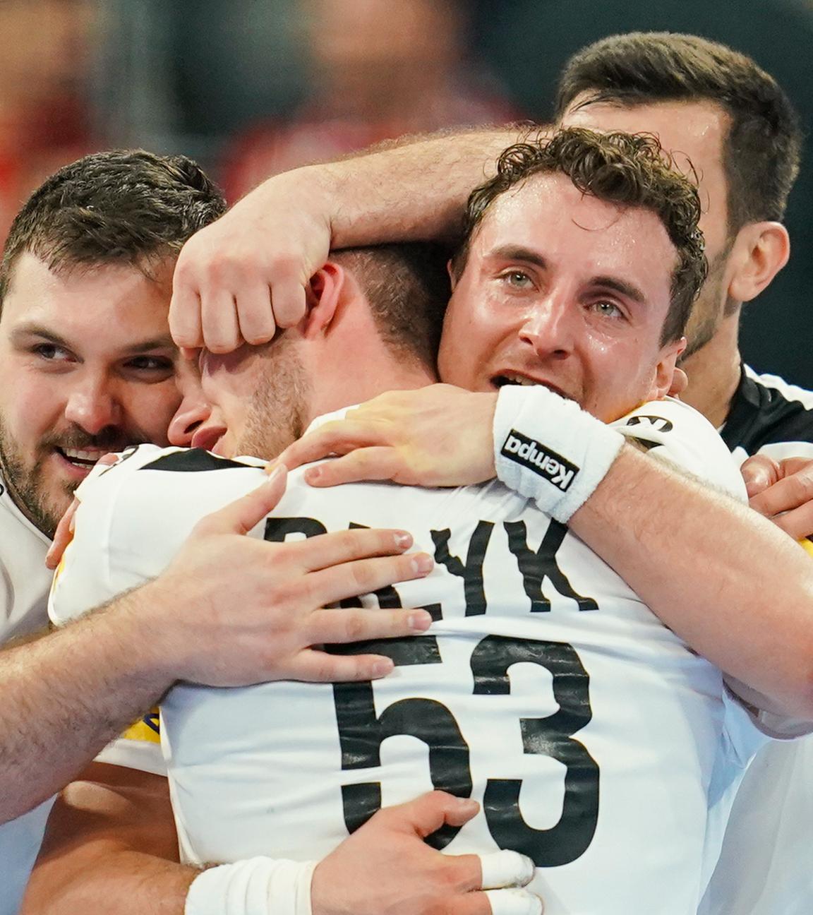 Handball-EM: Österreicher jubeln nach Sieg über Spanien