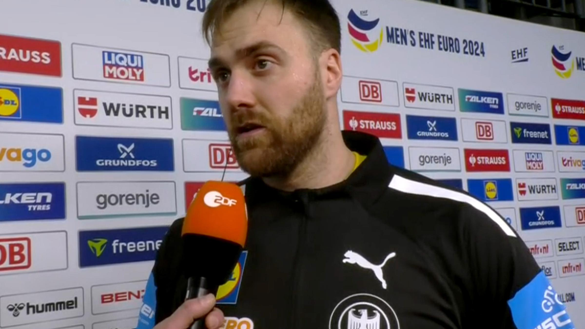 Deutschlands Torwart Andreas Wolff im Interview nach dem Sieg gegen Island am 18.01.2024.