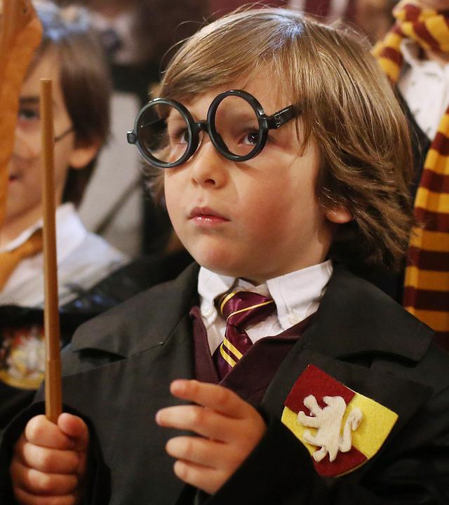 Kinder bei Harry-Potter-Fan-Veranstaltung