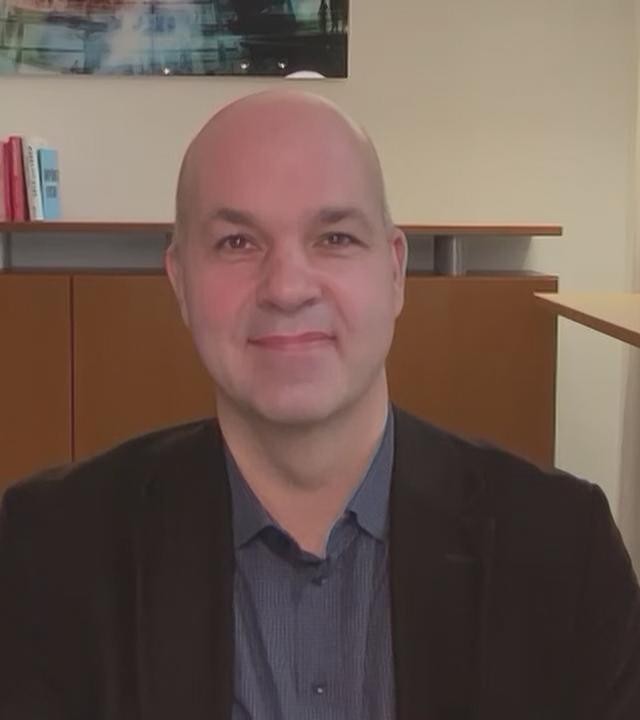Wirtschaftsexperte Marcel Fratzscher bei ZDFheute live