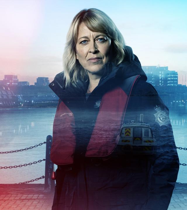 Annika Strandhed (Nicola Walker) 