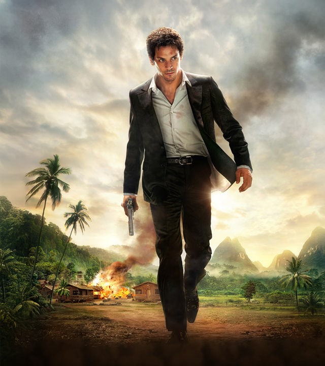"Largo Winch: Die Burma Verschwörung": Largo Winch (Tomer Sisley) im schwarzen Anzug und leicht geöffneten weißen Hemd mit einer Waffe in der Hand auf den Betrachter zuläuft. Im dschungelartigen Hintergrund sind Palmen, felsige Berge sowie eine brennende und explodierende Hütte unter einem bewölkten Himmel zu sehen.