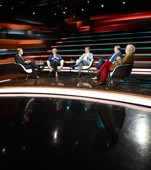 Markus Lanz diskutiert mit seinen Gästen heute (von links nach rechts): Franziska Bratner, Ralf Stegner, Michael Bröcker, Manfred Lütz