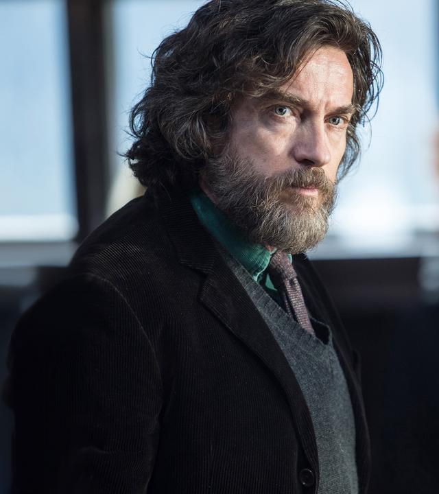 Ein charismatischer Lehrer im Zwielicht: Prof. Loris Martini 