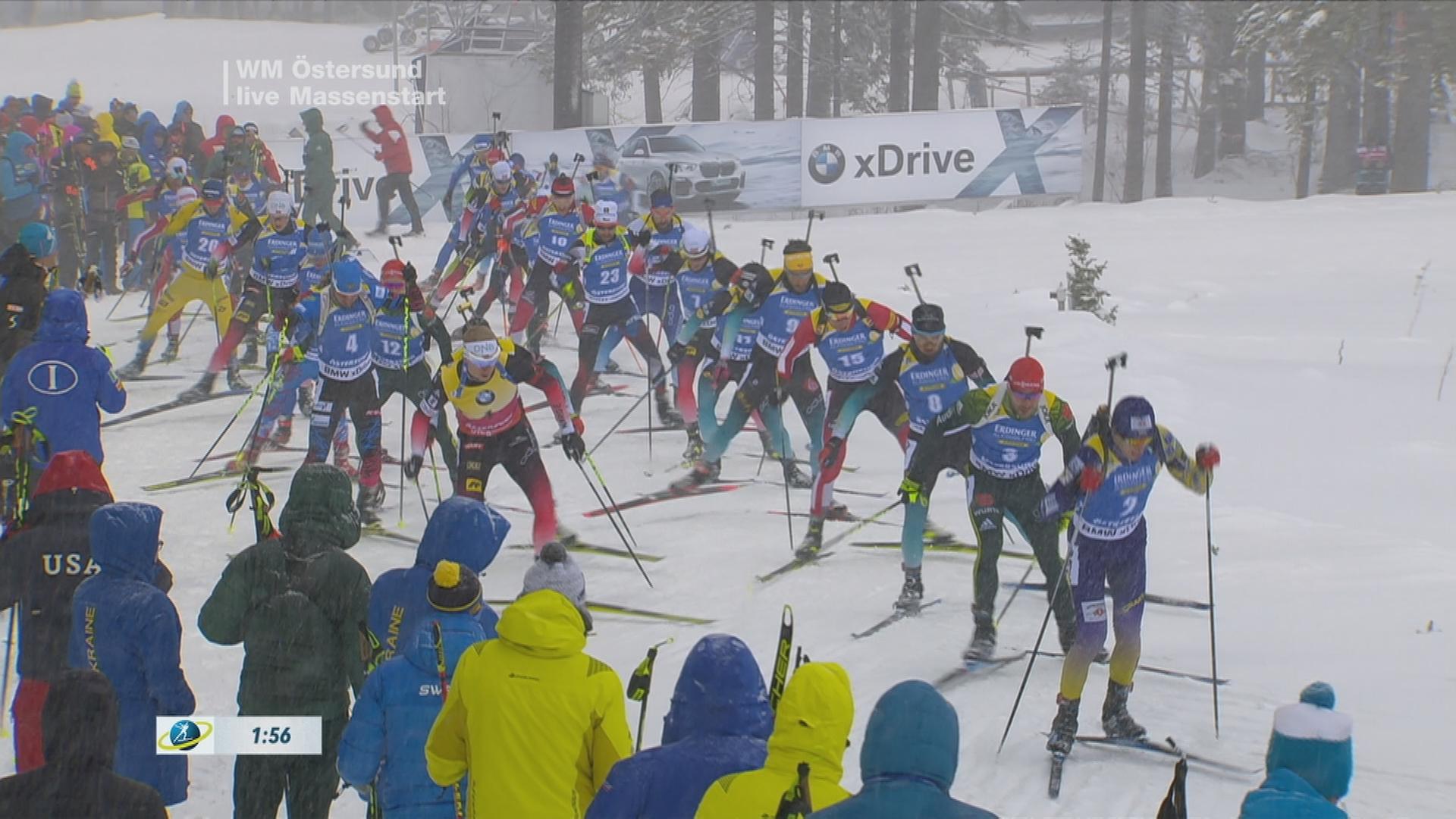 Der Massenstart der Herren in Östersund