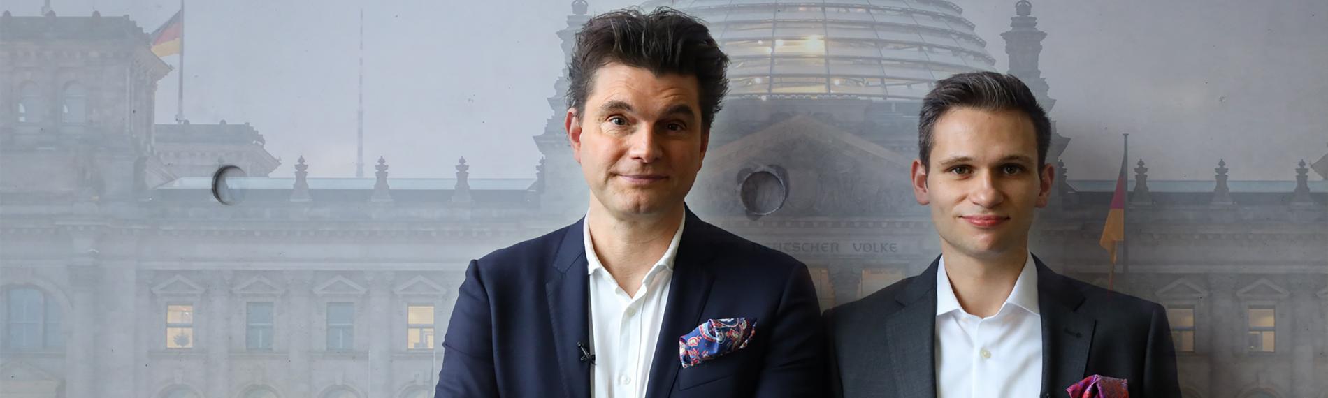 Die heute-show-Reporter Fabian Köster und Lutz van der Horst