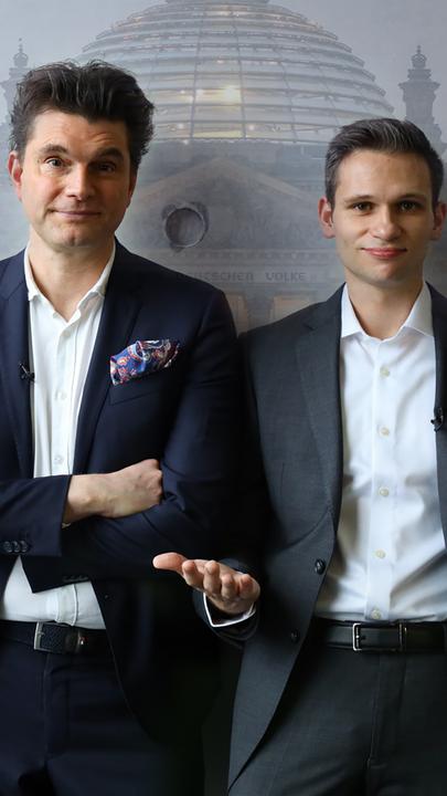 Die heute-show-Reporter Fabian Köster und Lutz van der Horst