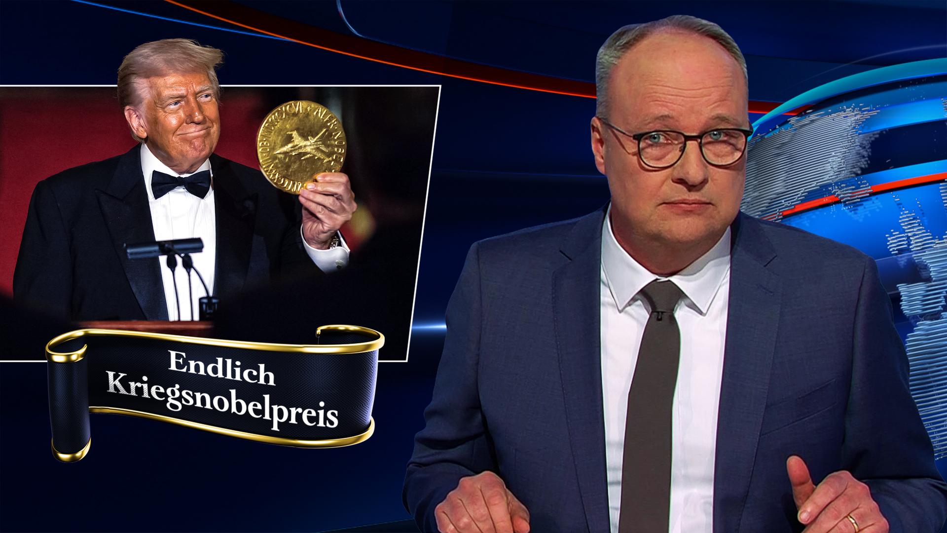 Oliver Welke sitzt am Schreibtisch. Links von ihm ist eine Fotomontage von Donald Trump zu sehen, der hinter einem Rednerpult steht und eine goldene Medaille hochhält. Darunter steht: "Endlich Kriegsnobelpreis".