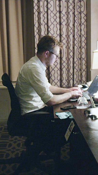 Hinter den Schlagzeilen - Investigativ-Journalist Frederik Obermaier