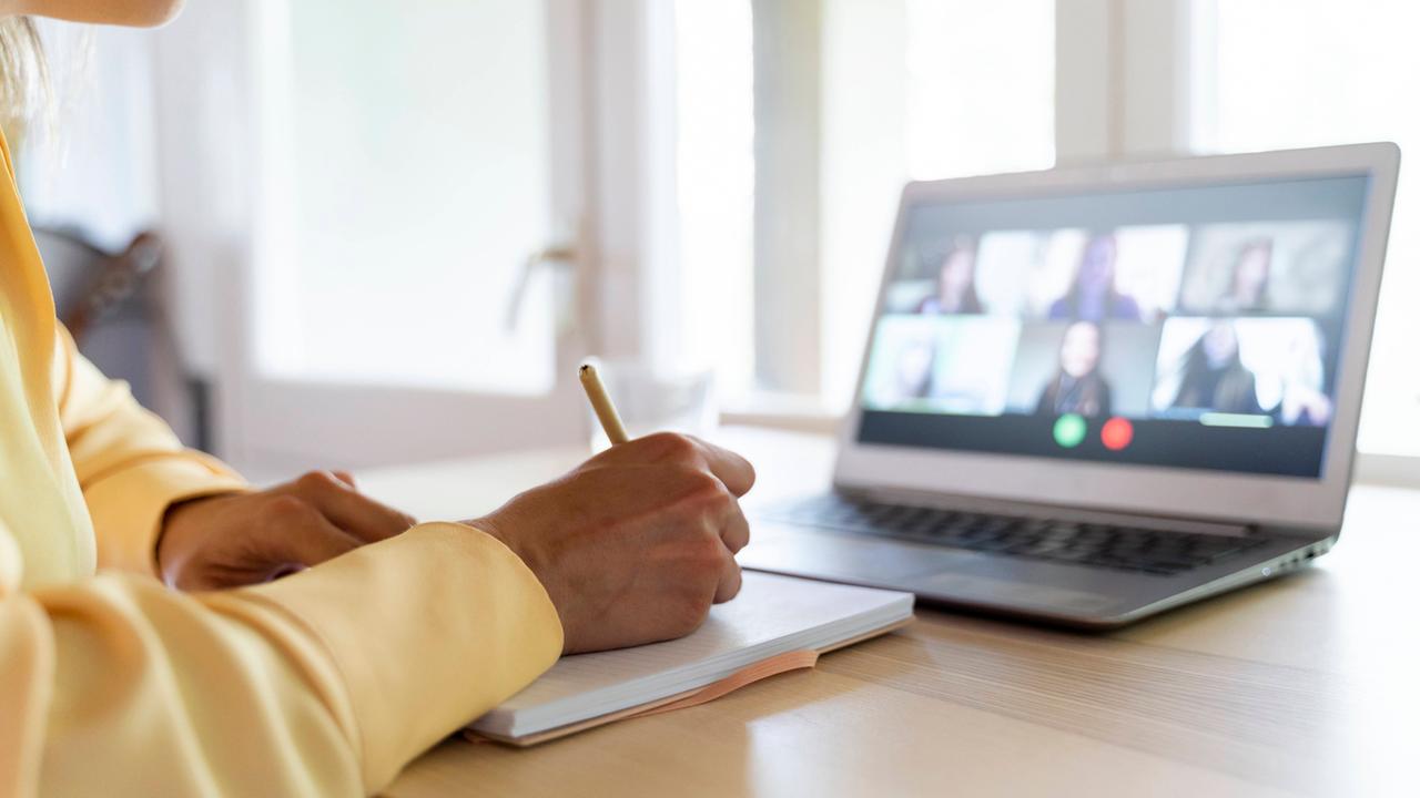 Ansteckungsgefahr minimieren: Lösung Homeoffice? - ZDFheute