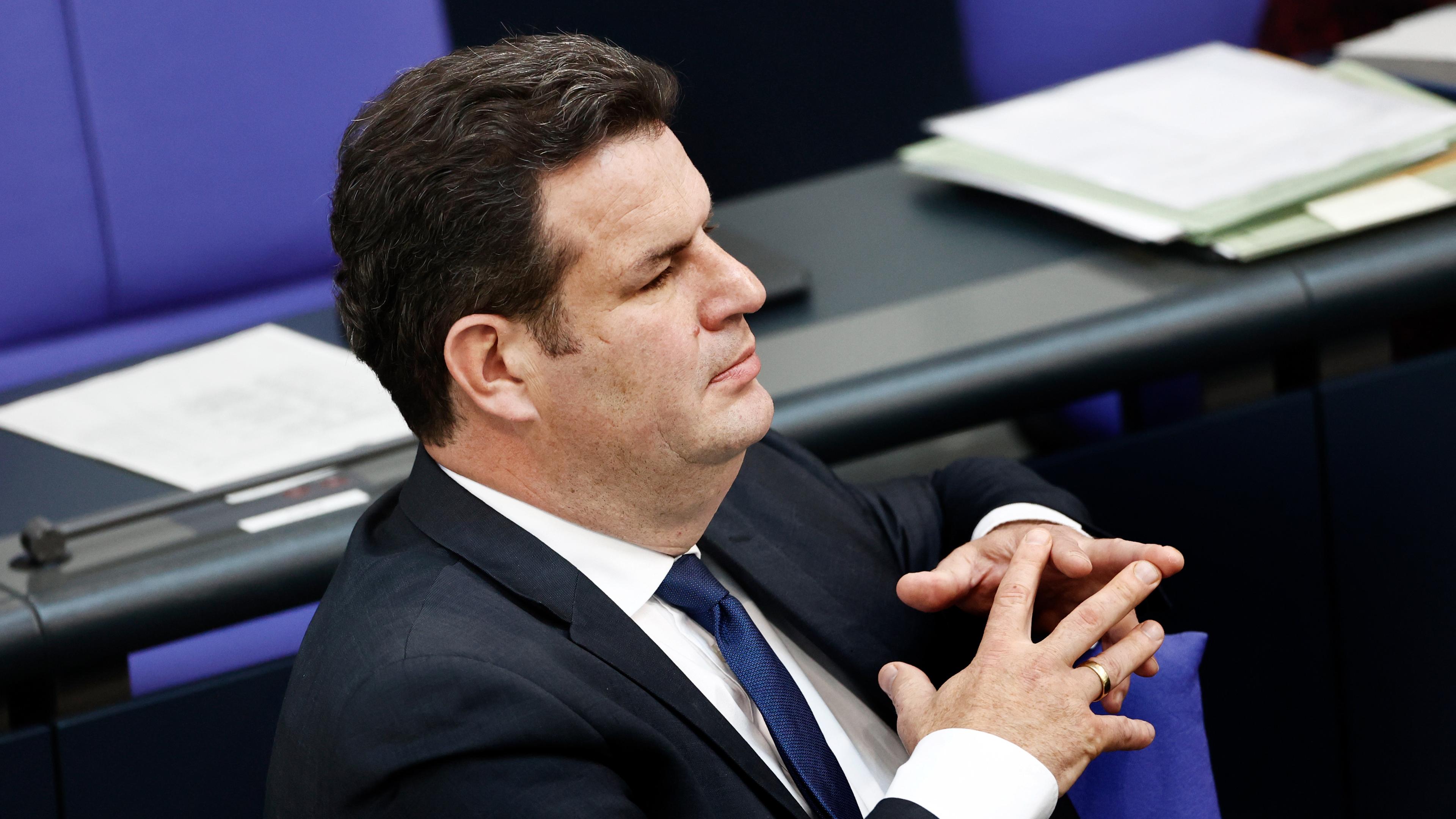Bundesarbeitsminister Hubertus Heil (SPD) während einer Debatte im Deutschen Bundestag