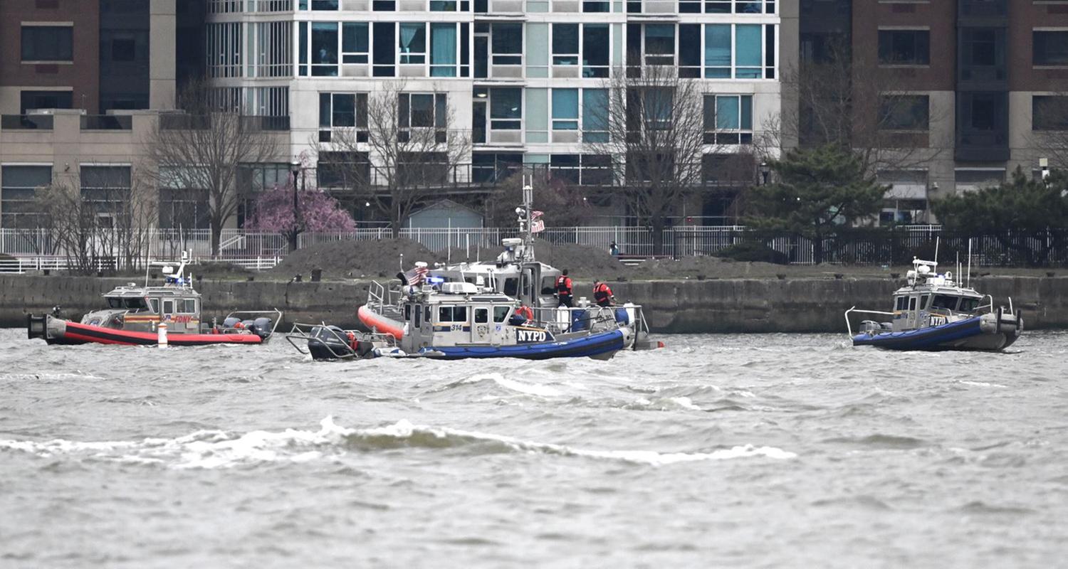 Ein Helikopter ist in New York abgestürzt