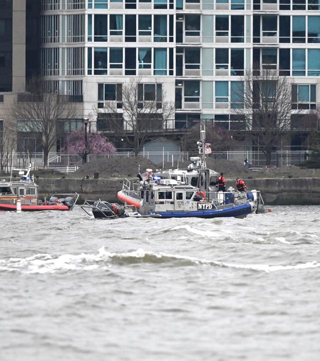 Ein Helikopter ist in New York abgestürzt