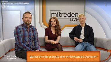 Auf der Couch des ZDF-Mittagsmagazins sitzen von links nach rechts : Wettermoderator Benjamin Stöwe, Moderatorin Mirjam Meinhardt und  Sportmoderator Marvin Kirsch. Im Hintergrund der Schriftzug "mitreden live" und als Bauchbinde unten im Bild die Frage: Würden sie eher zu Hause oder im Fintessstudio trainieren? 